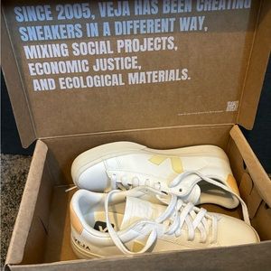 Veja women’s shoes